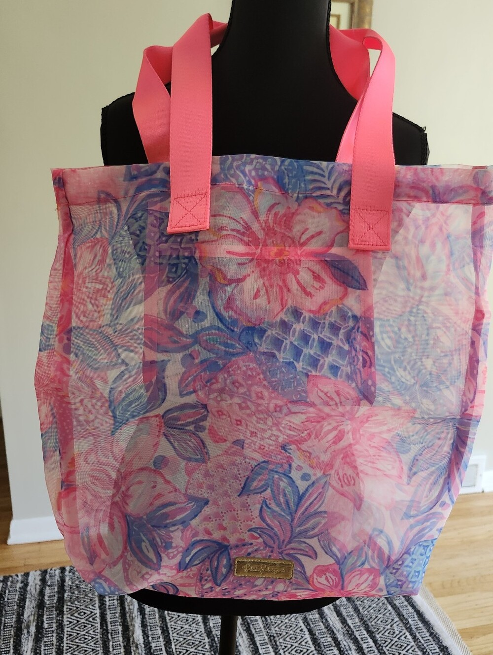 Nwot Lily pulitzer Sheer Floral Pink Mesh Tote Bag with Neon Pink Handles